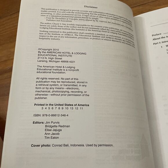 World of Resorts from Development to Management by Chuck Gee 3rd Edition - Picture 3 of 12